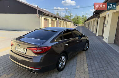 Седан Hyundai Sonata 2015 в 