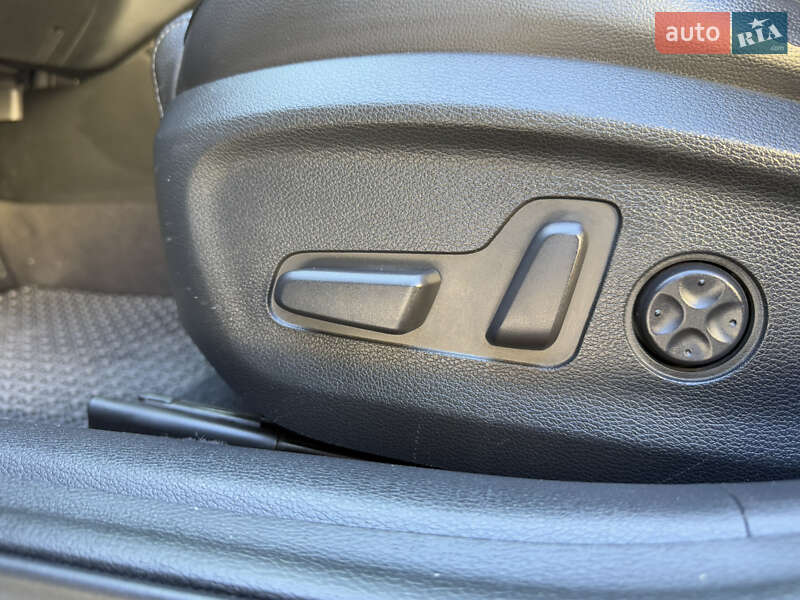 Седан Hyundai Sonata 2015 в Измаиле