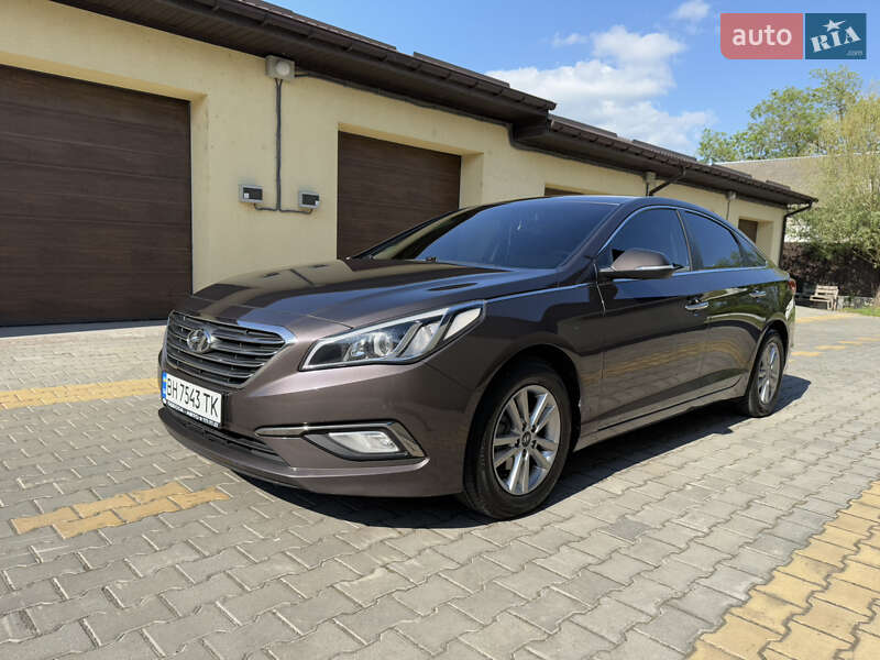 Седан Hyundai Sonata 2015 в Измаиле
