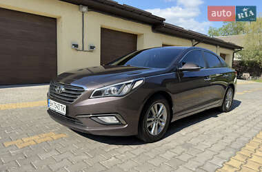 Седан Hyundai Sonata 2015 в 