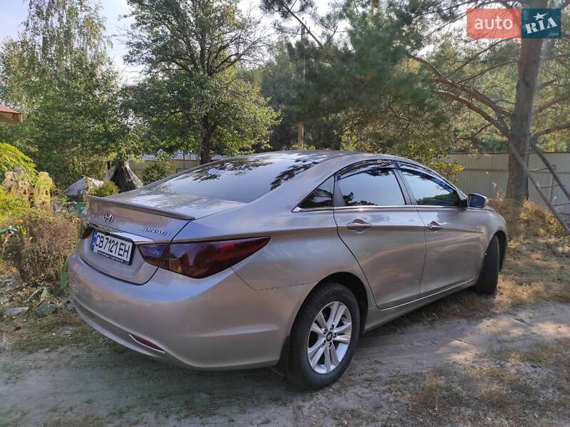 Седан Hyundai Sonata 2010 в Чернігові