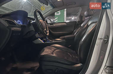 Седан Hyundai Sonata 2015 в 