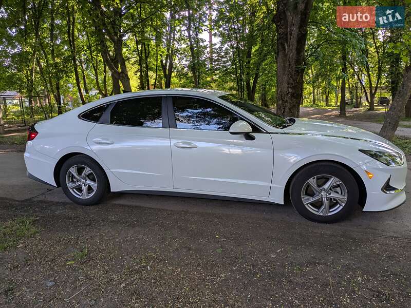 Седан Hyundai Sonata 2019 в Киеве