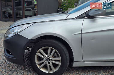 Седан Hyundai Sonata 2012 в 