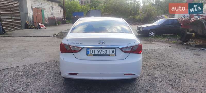 Седан Hyundai Sonata 2014 в Києві
