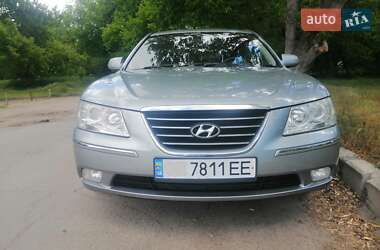Седан Hyundai Sonata 2009 в Херсоне