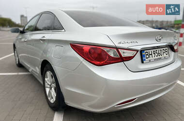 Седан Hyundai Sonata 2010 в 