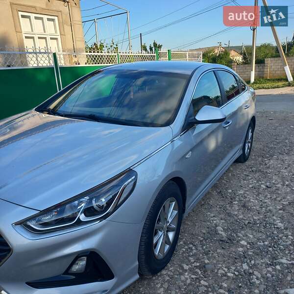 Седан Hyundai Sonata 2017 в Болграде