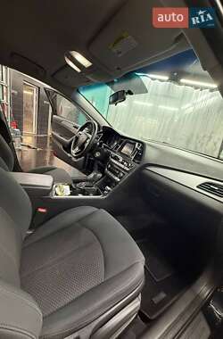 Седан Hyundai Sonata 2017 в 