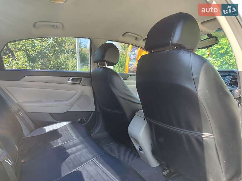 Седан Hyundai Sonata 2014 в Кременчуці