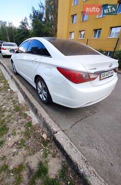 Седан Hyundai Sonata 2011 в 