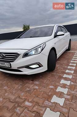 Седан Hyundai Sonata 2016 в Бучі