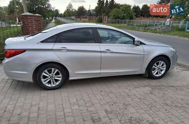 Седан Hyundai Sonata 2012 в 