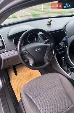 Седан Hyundai Sonata 2010 в 
