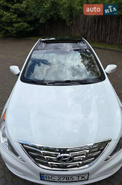 Седан Hyundai Sonata 2011 в 