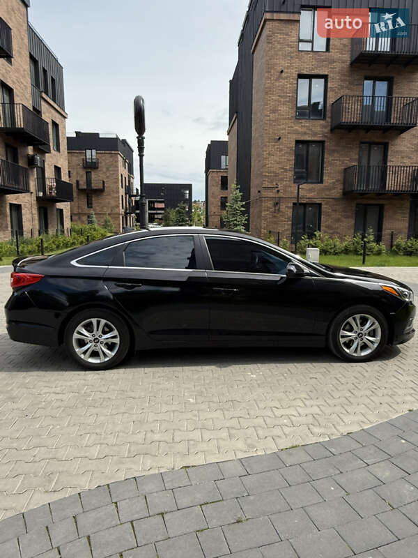 Седан Hyundai Sonata 2015 в Ивано-Франковске