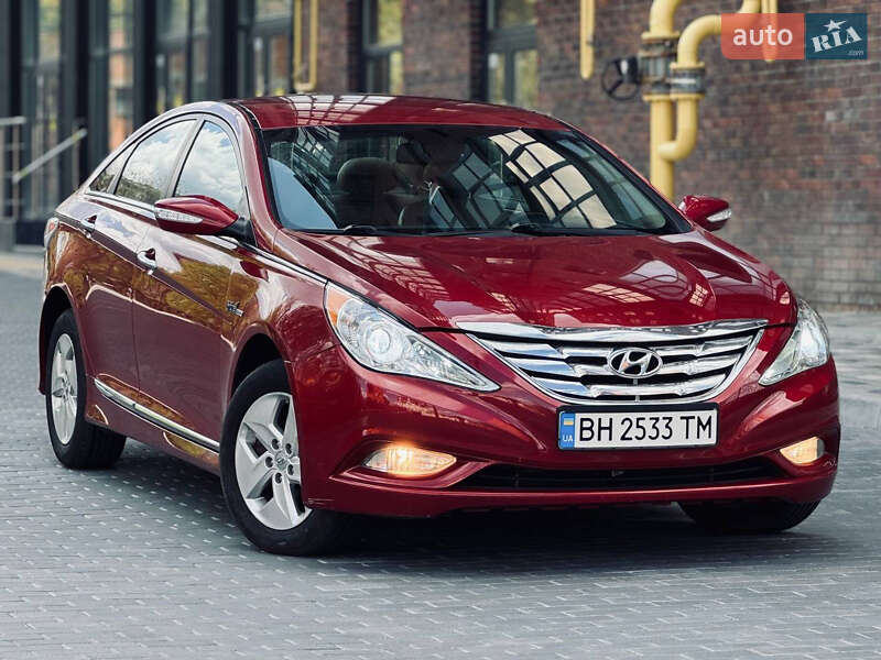 Седан Hyundai Sonata 2012 в 