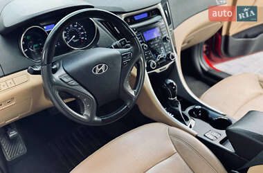 Седан Hyundai Sonata 2012 в 