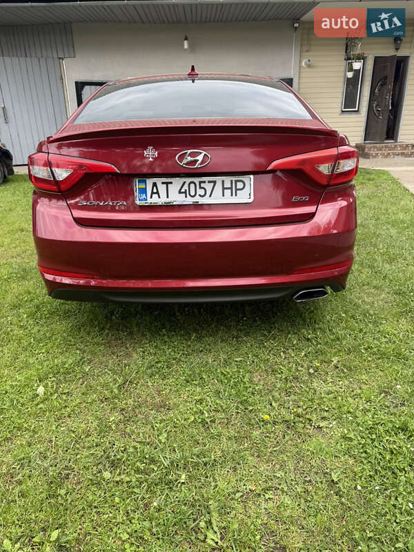 Седан Hyundai Sonata 2016 в Калуші