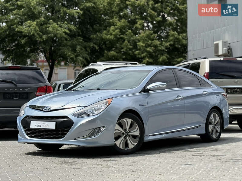 Hyundai Sonata 2013