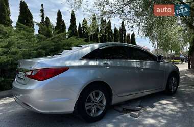 Седан Hyundai Sonata 2014 в 