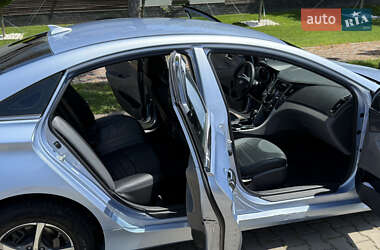 Седан Hyundai Sonata 2013 в 