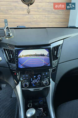 Седан Hyundai Sonata 2011 в 