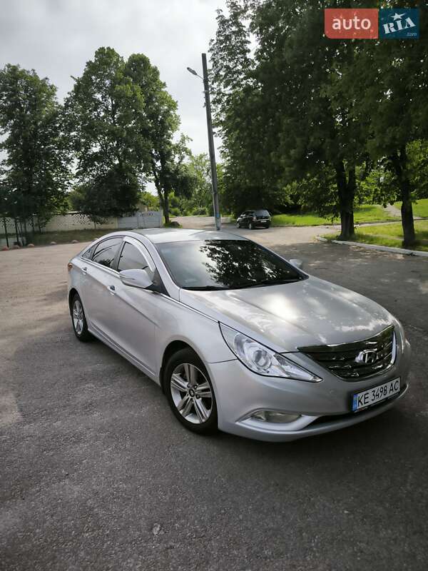 Седан Hyundai Sonata 2014 в 