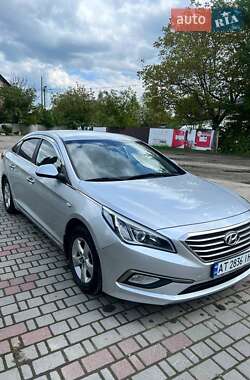 Седан Hyundai Sonata 2015 в Косове