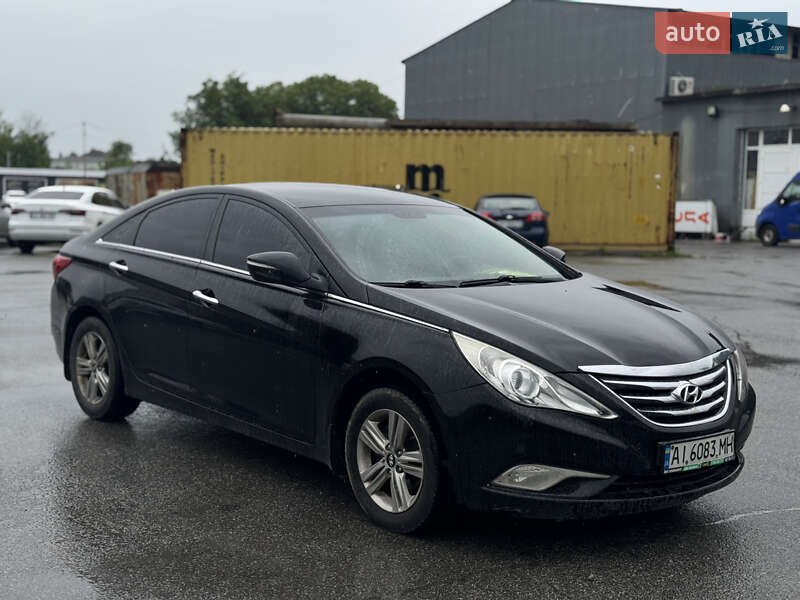 Hyundai Sonata 2013