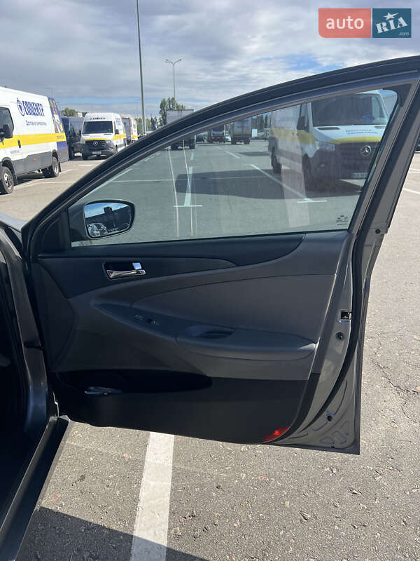 Седан Hyundai Sonata 2012 в Киеве фото 22 Седан Hyundai Sonata 2012 в Киеве