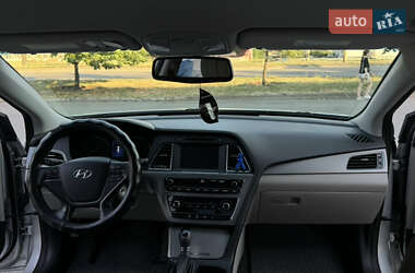 Седан Hyundai Sonata 2016 в 