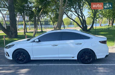 Седан Hyundai Sonata 2017 в 