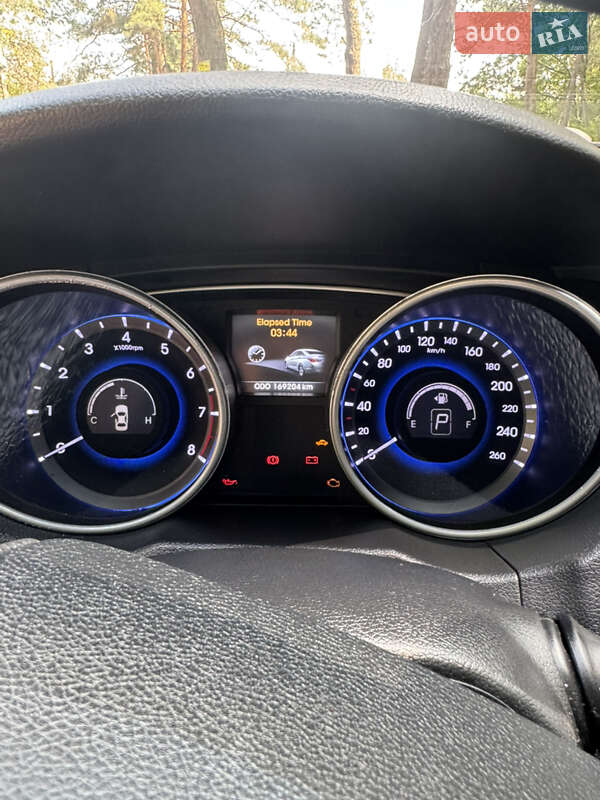 Седан Hyundai Sonata 2013 в Обухове