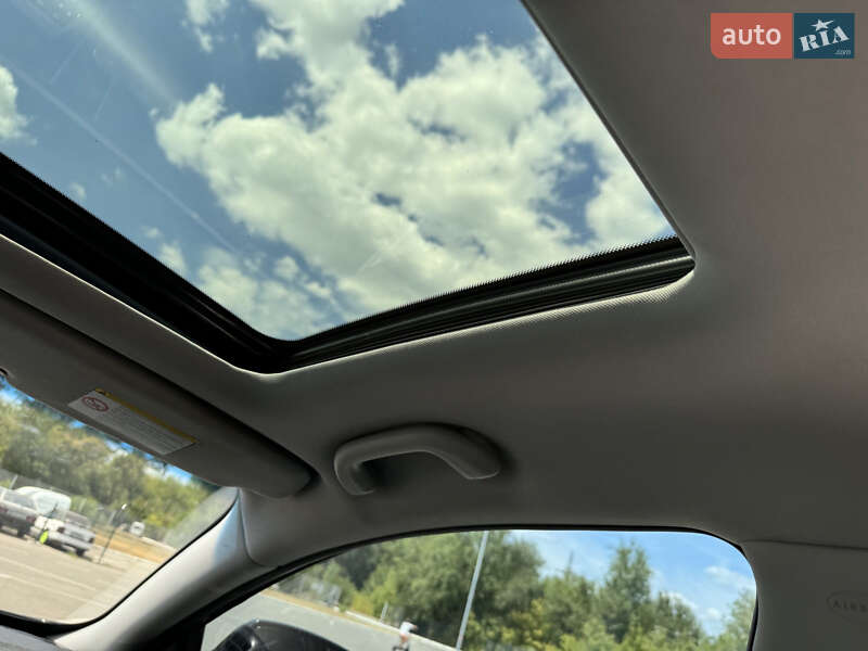 Седан Hyundai Sonata 2013 в Обухове