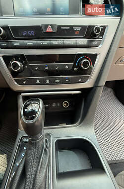 Седан Hyundai Sonata 2016 в 