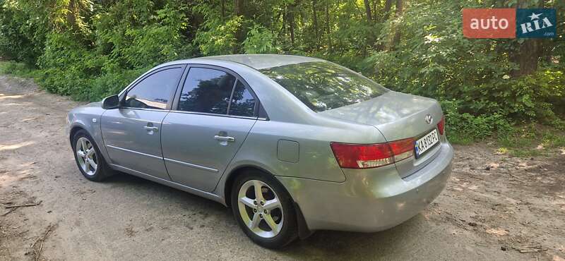 Седан Hyundai Sonata 2008 в Софіївській Борщагівці