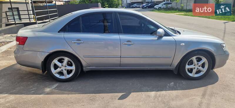 Седан Hyundai Sonata 2008 в Софіївській Борщагівці