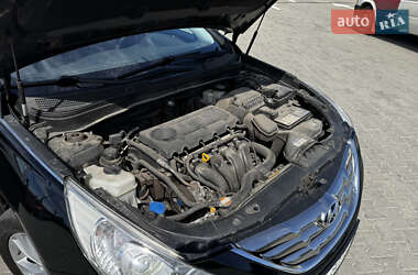 Седан Hyundai Sonata 2011 в 
