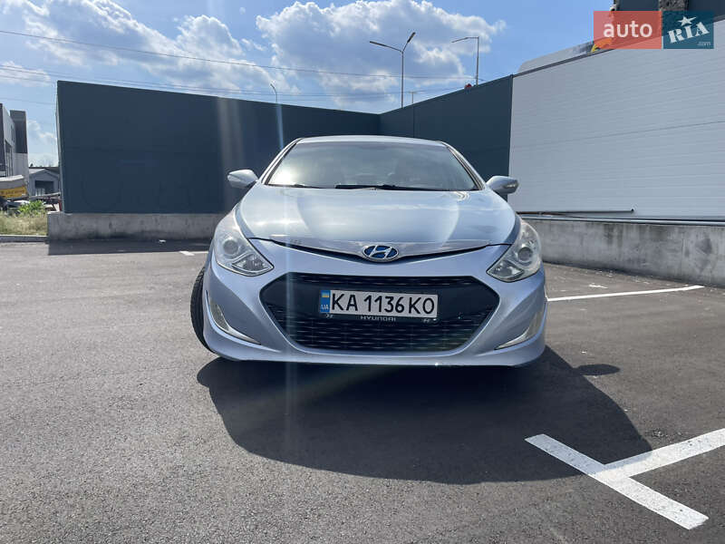Седан Hyundai Sonata 2014 в Киеве