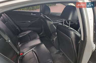 Седан Hyundai Sonata 2015 в 
