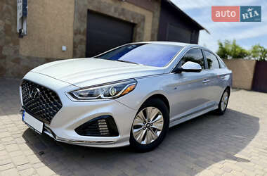 Седан Hyundai Sonata 2019 в Запорожье