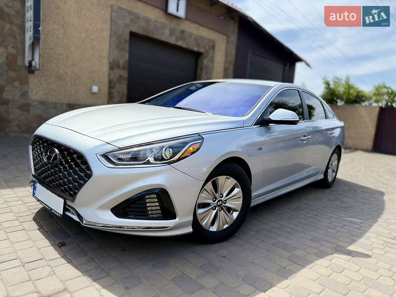 Седан Hyundai Sonata 2019 в 