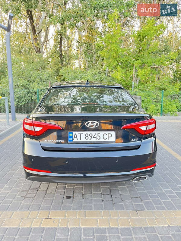 Седан Hyundai Sonata 2015 в Надвірній