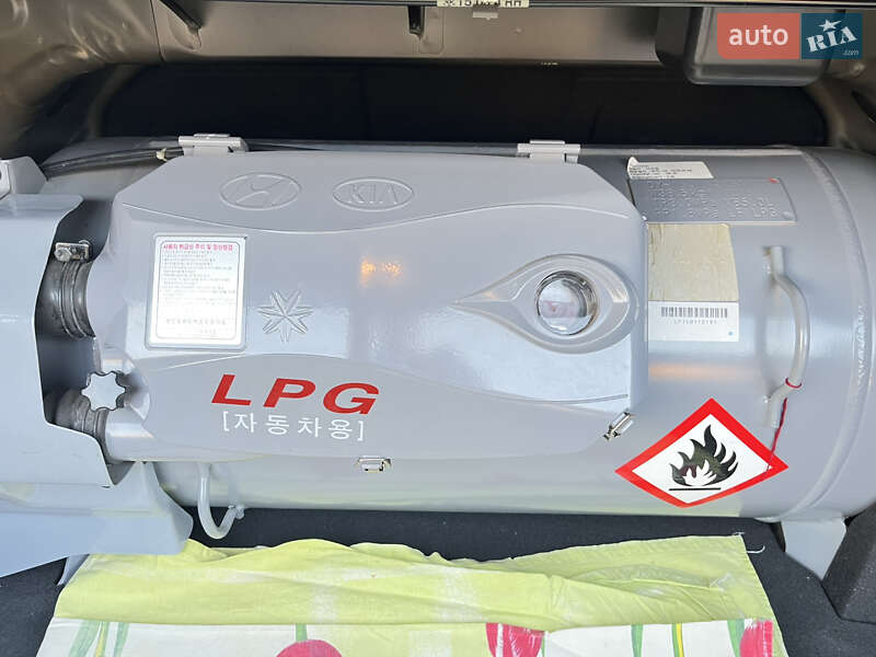 Седан Hyundai Sonata 2015 в Надвірній