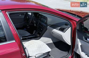 Седан Hyundai Sonata 2017 в 