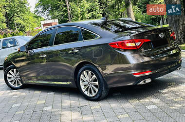 Седан Hyundai Sonata 2015 в 