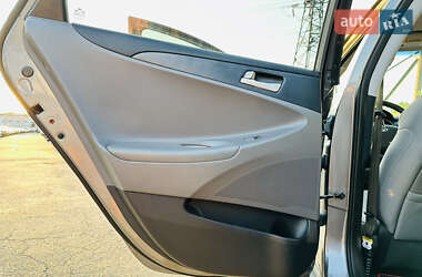 Седан Hyundai Sonata 2013 в 