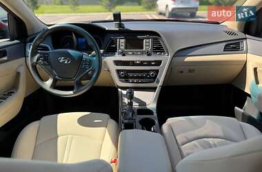 Седан Hyundai Sonata 2015 в 