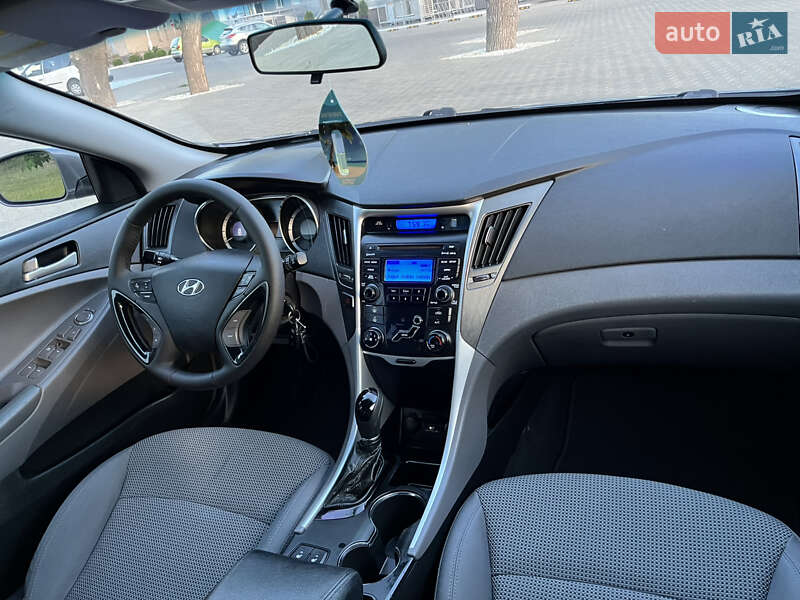 Седан Hyundai Sonata 2011 в Ізмаїлі фото 26 Седан Hyundai Sonata 2011 в Ізмаїлі